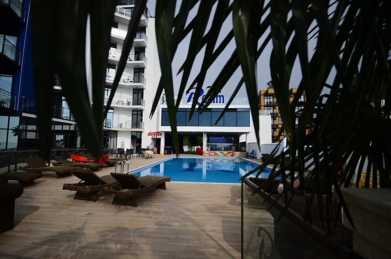 Batumi Palm Hotel Exterior foto